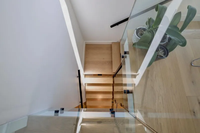 Riverview floating staircase